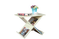 Cuadros ocasionales de madera laterales del café X - almacenamiento de la revista de la forma para la lectura casera