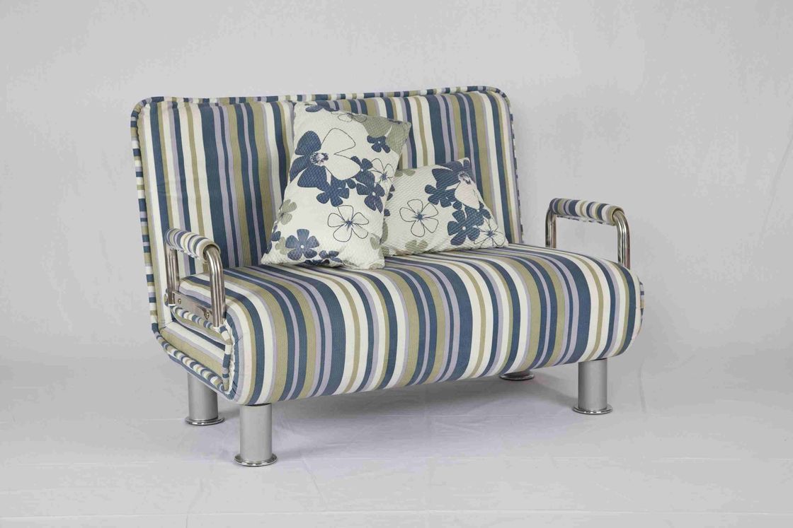 bordes redondeados sofá cama casero moderno 30KG con el azul y el blanco de los apoyabrazos de las piernas de Chrome